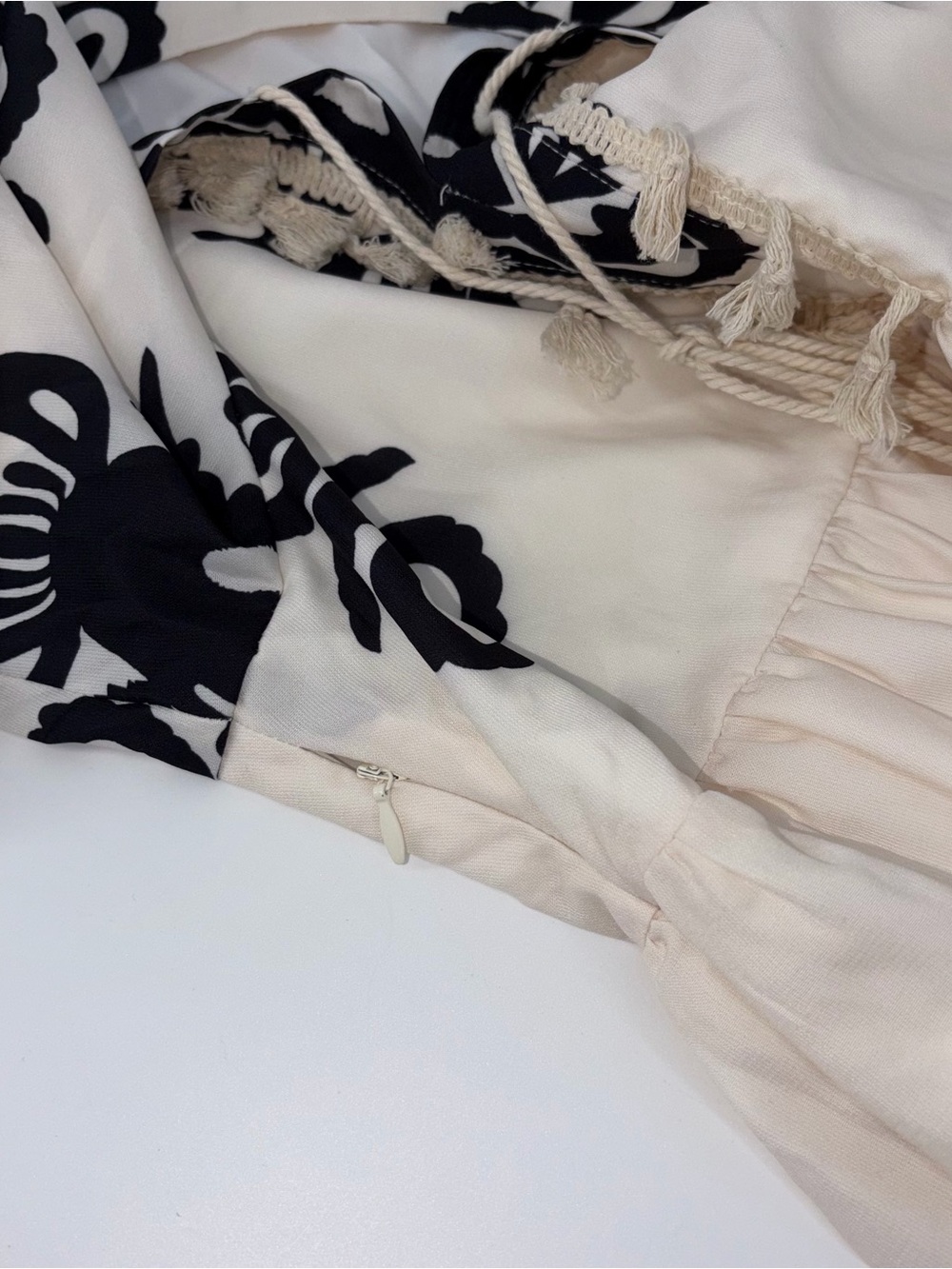Southwestern Mini Dress Ivory Black BabyDoll, Tassels, Boho, Women's Size Large - Picture 3 of 9